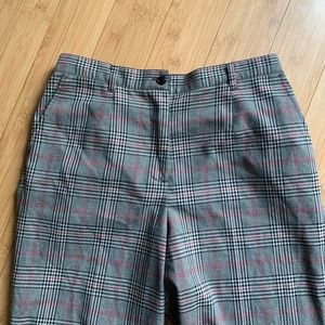 High waisted women’s trousers!